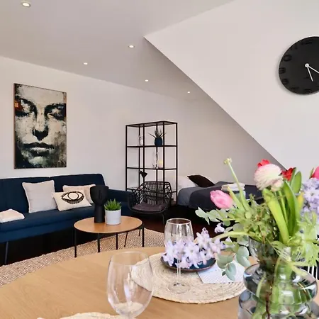 Sunset Apartment, Free Parking & Balcony In Apartment Essen