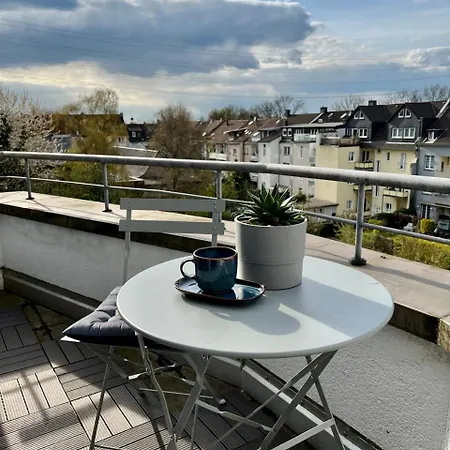 Apartment Sunset Apartment, Free Parking & Balcony In